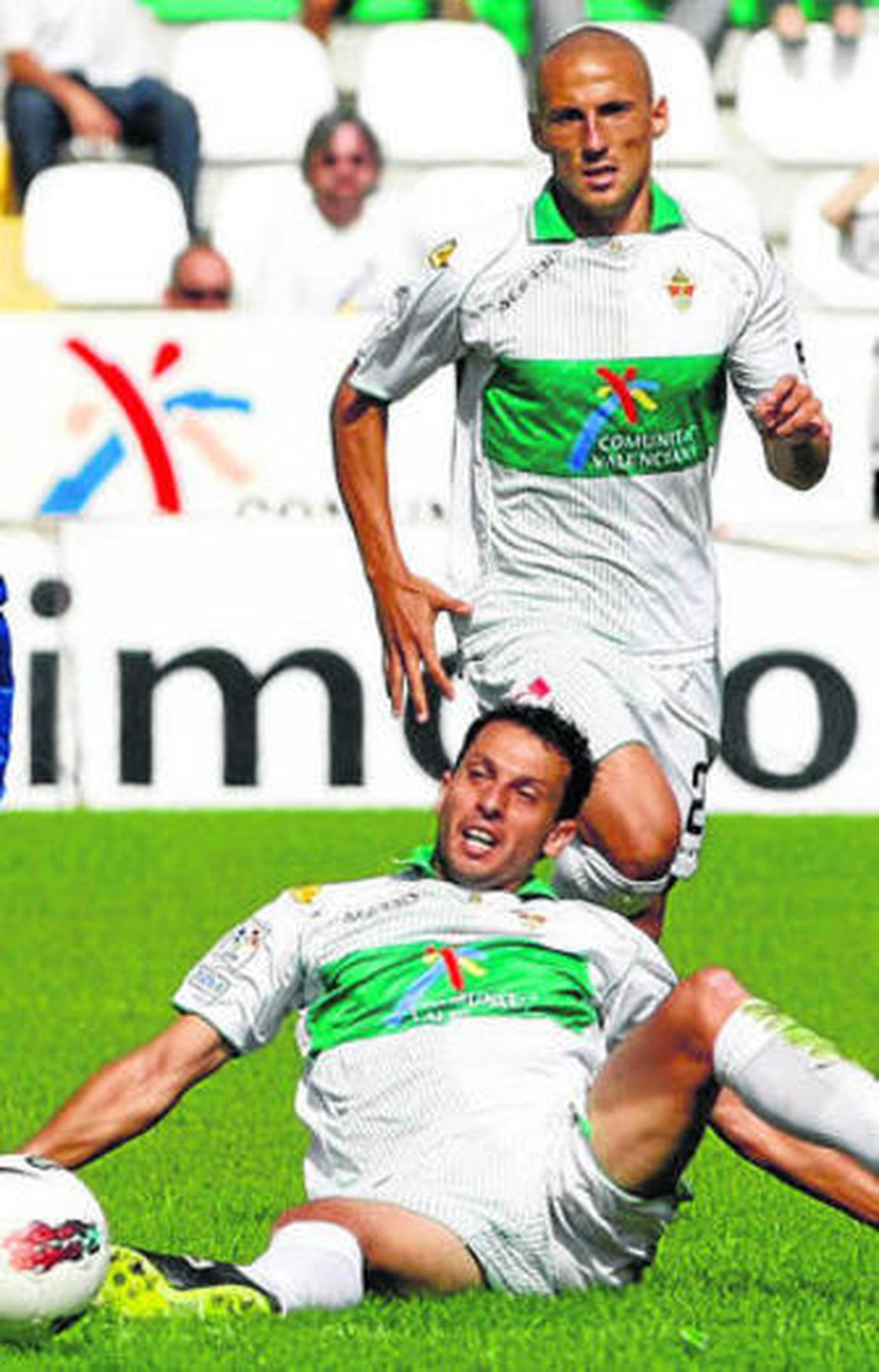 Jorge Luque es novedad y Mantecón se perfila como titular.