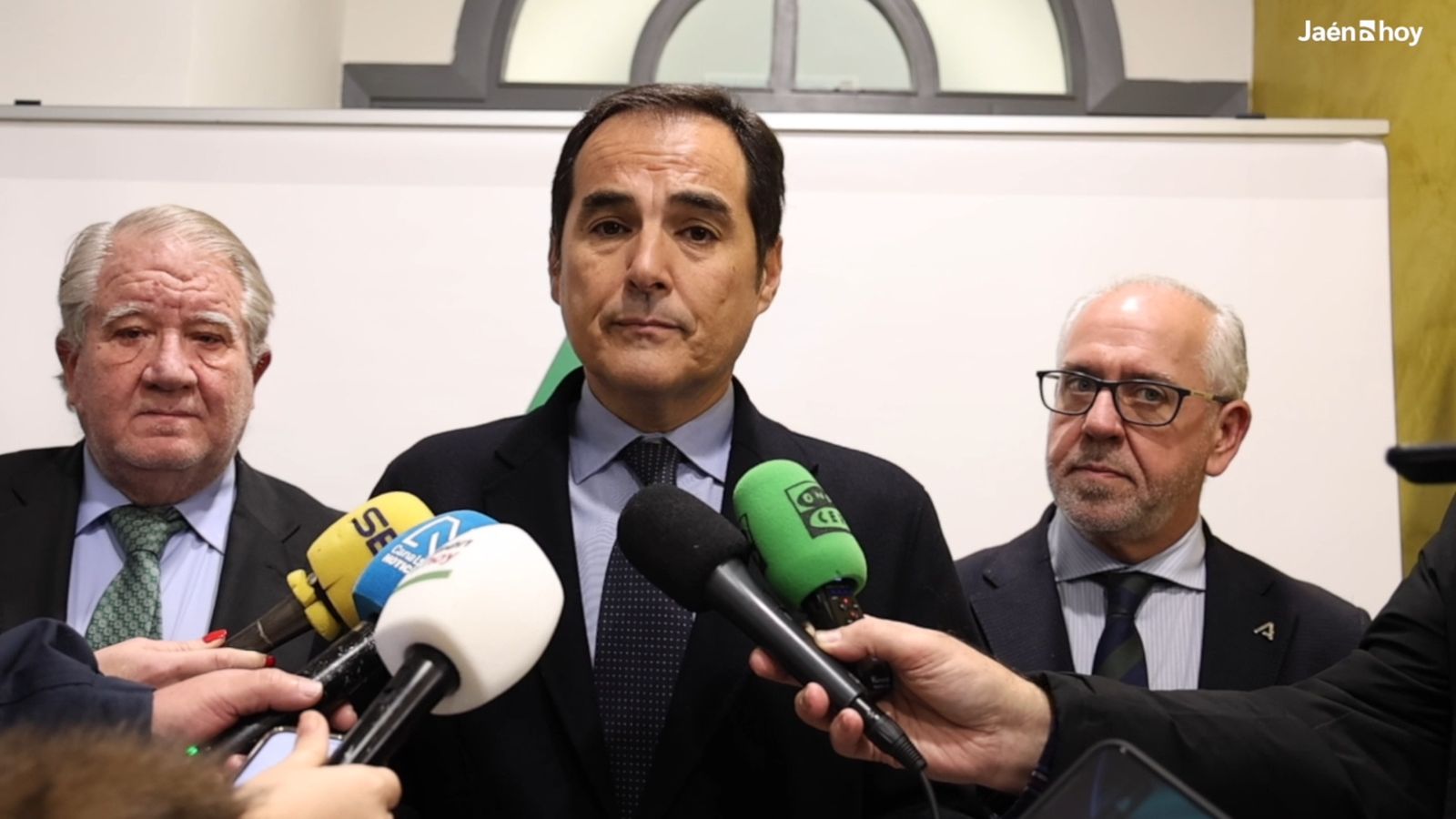 Entrega las resoluciones de ayudas para mejora de infraestructuras (Meinfra) a los alcaldes y alcaldesas de los municipios beneficiados