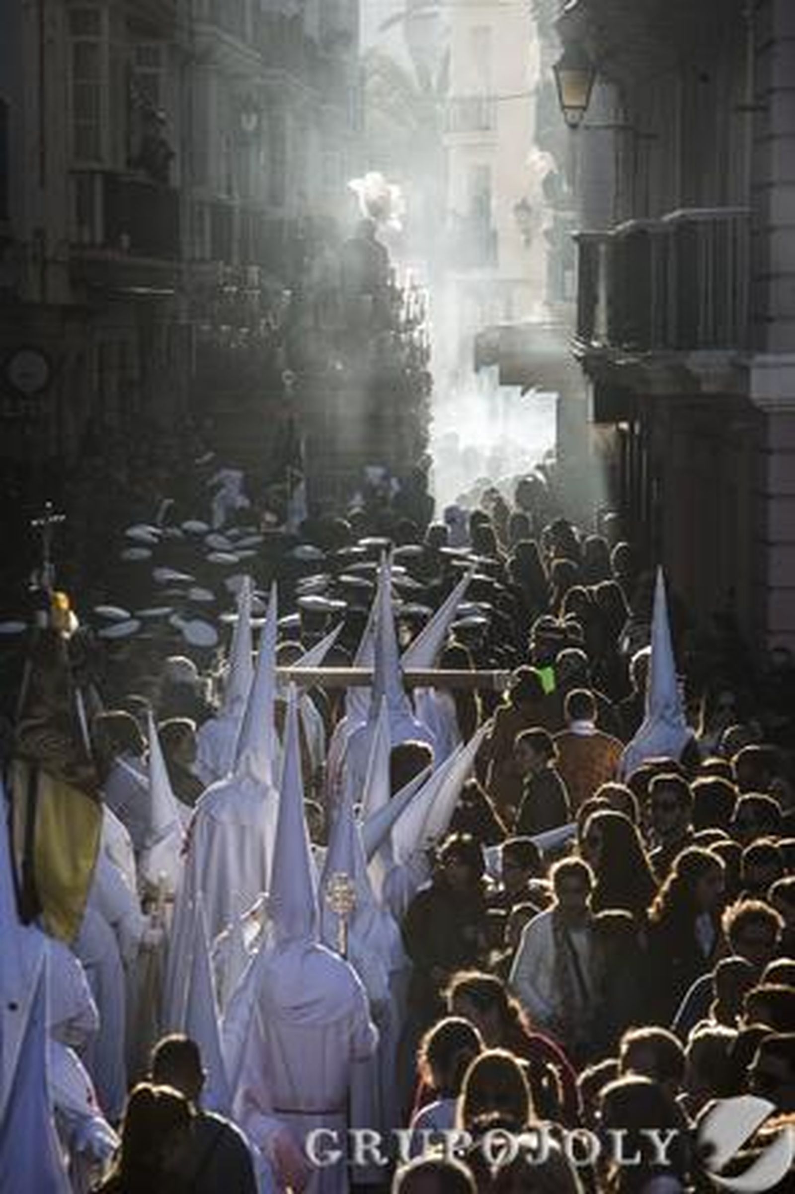 Cena./Julio González