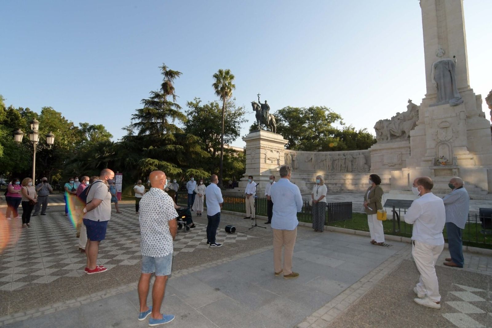 Una imagen de la concentración del PP en la plaza de España.
