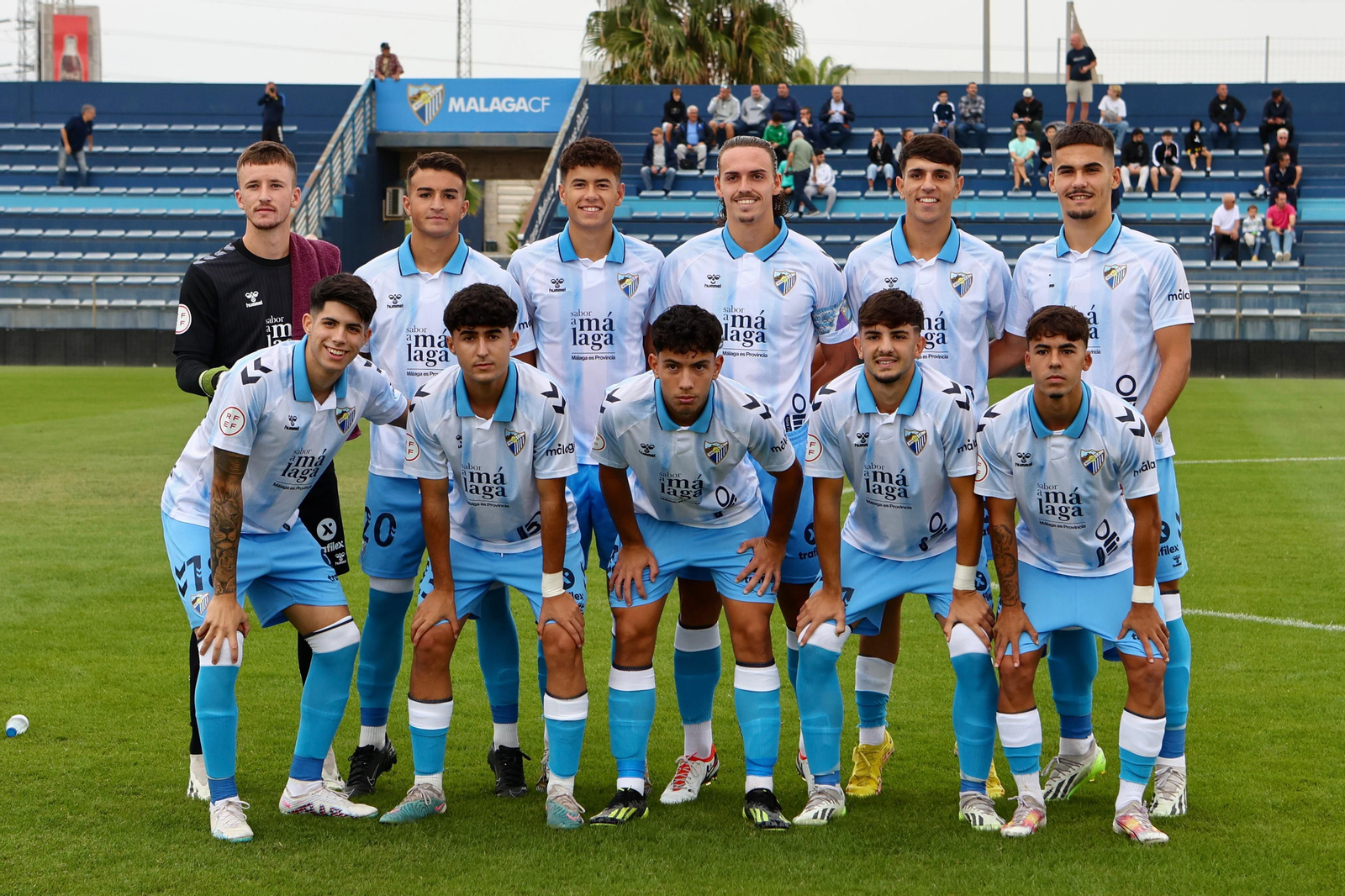El Torremolinos se lleva el derbi con el Atlético Malagueño (1-2) El Torremolinos se lleva el derbi con el Atlético Malagueño (1-2)