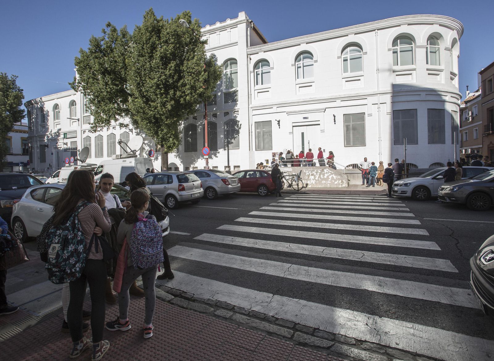 Fachada del CEIP José María del Campo, en Triana.