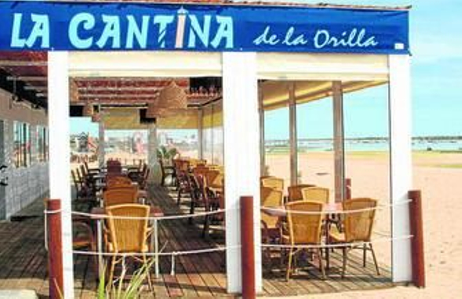 Pepe Campano cree en su trabajo y en las posibilidades que ofrece El Rompido, donde ha abierto este local.