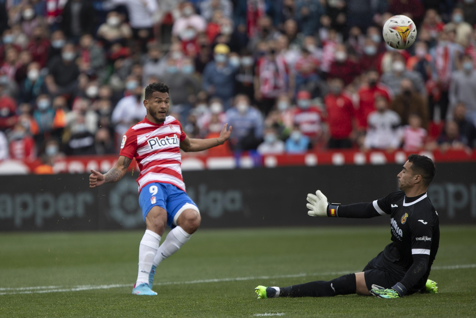 El Granada CF-Villarreal, en imágenes.