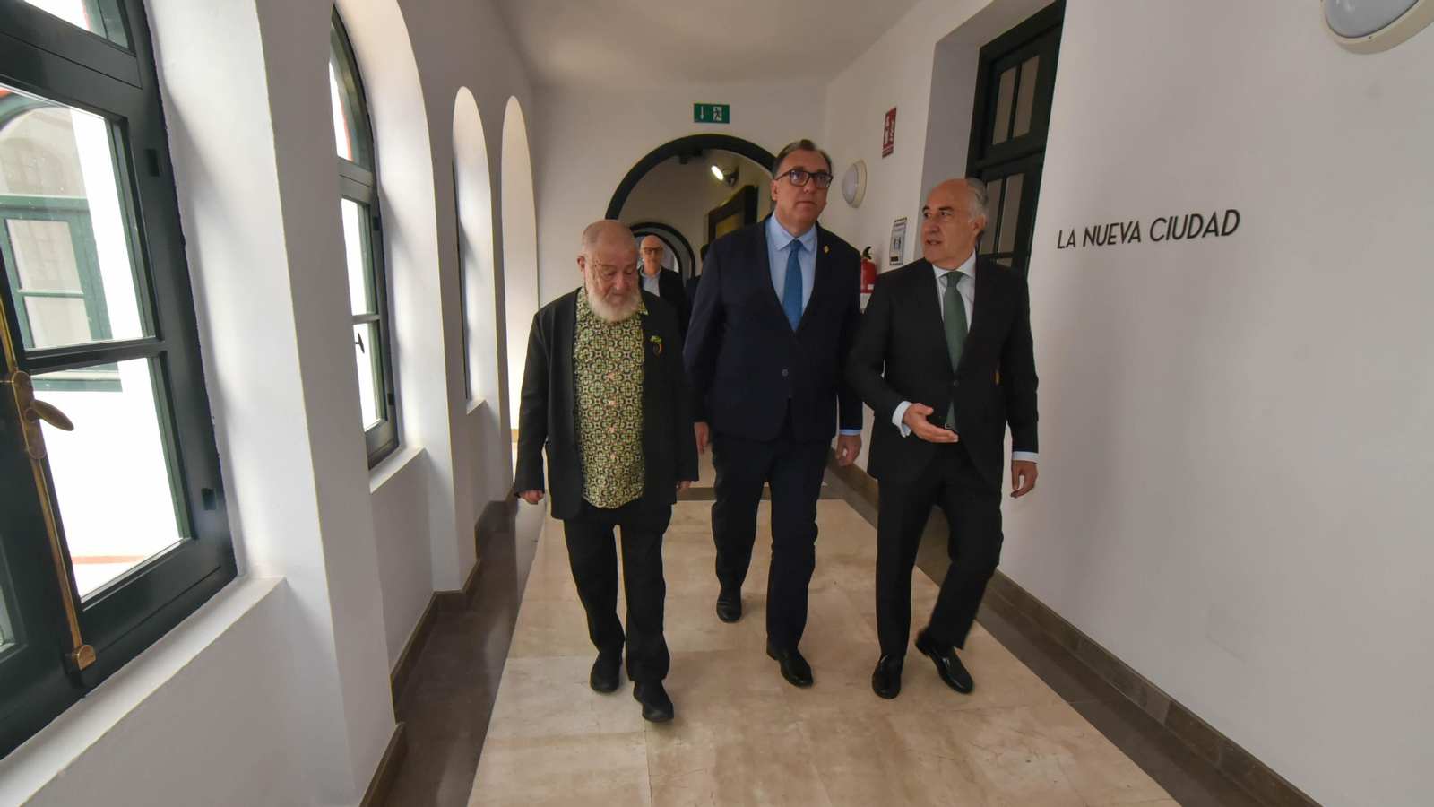 Fotos de la inauguración de la muestra 'El rumor del tiempo' de Guillermo Peréz Villalta