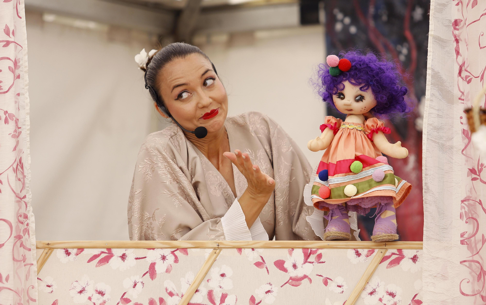 Fotos del cuarto día de Feria de Málaga en el Centro y la noche en el Real