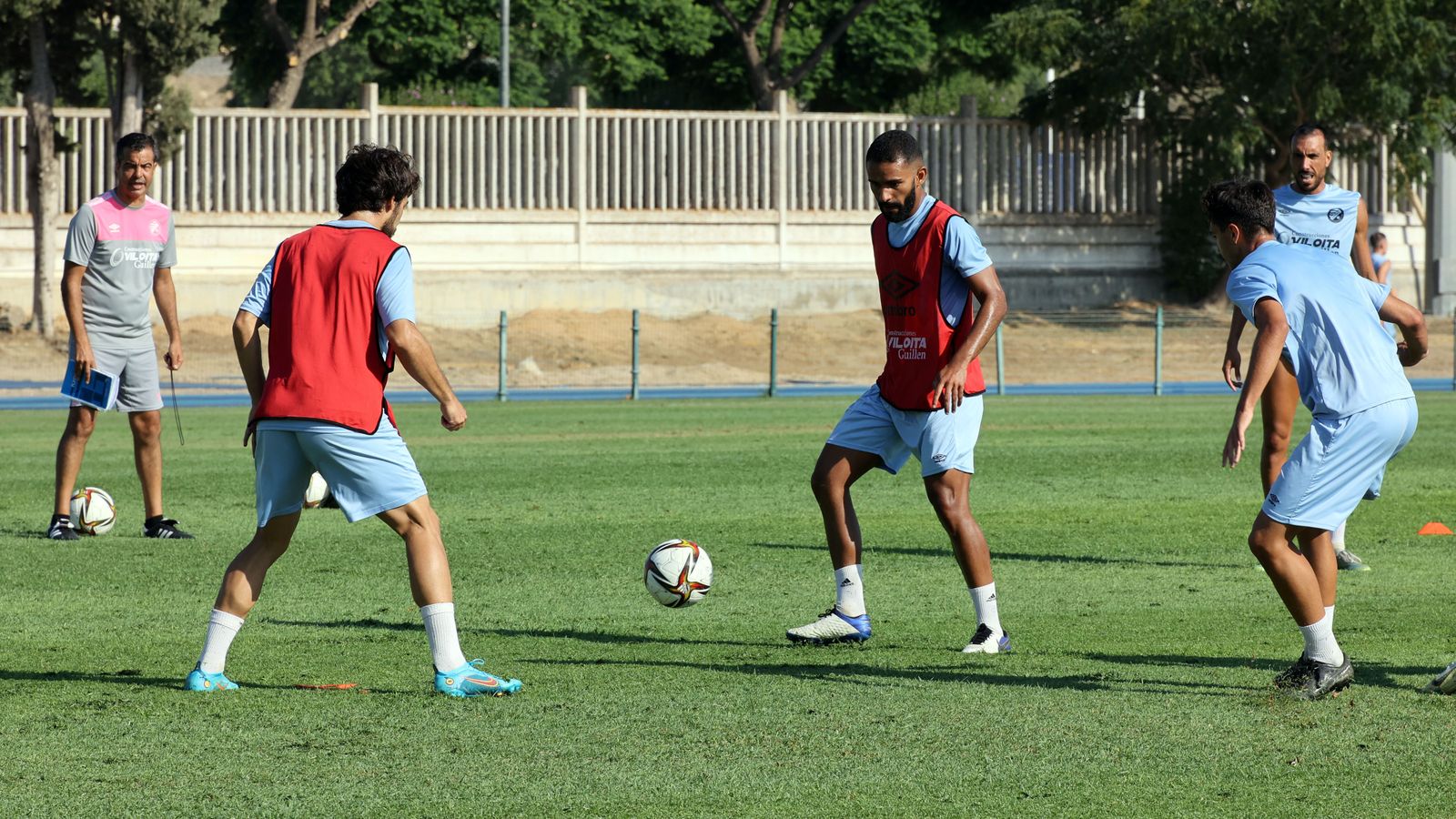 Entrenamiento del Xerez DFC en el Anexo Pepe Ravelo