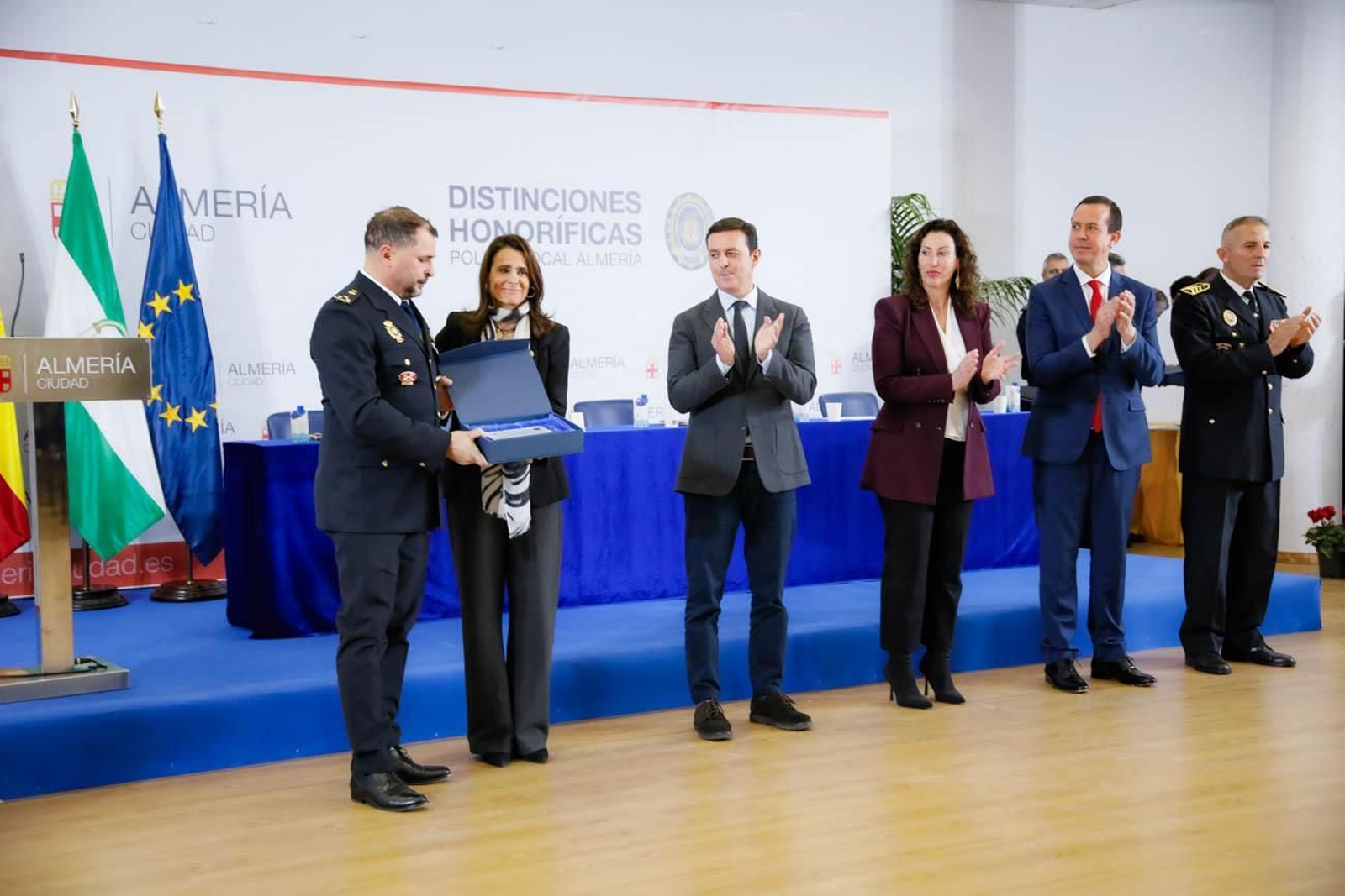 Las imágenes del la celebración de San Esteban en la Jefatura de la Policía Local