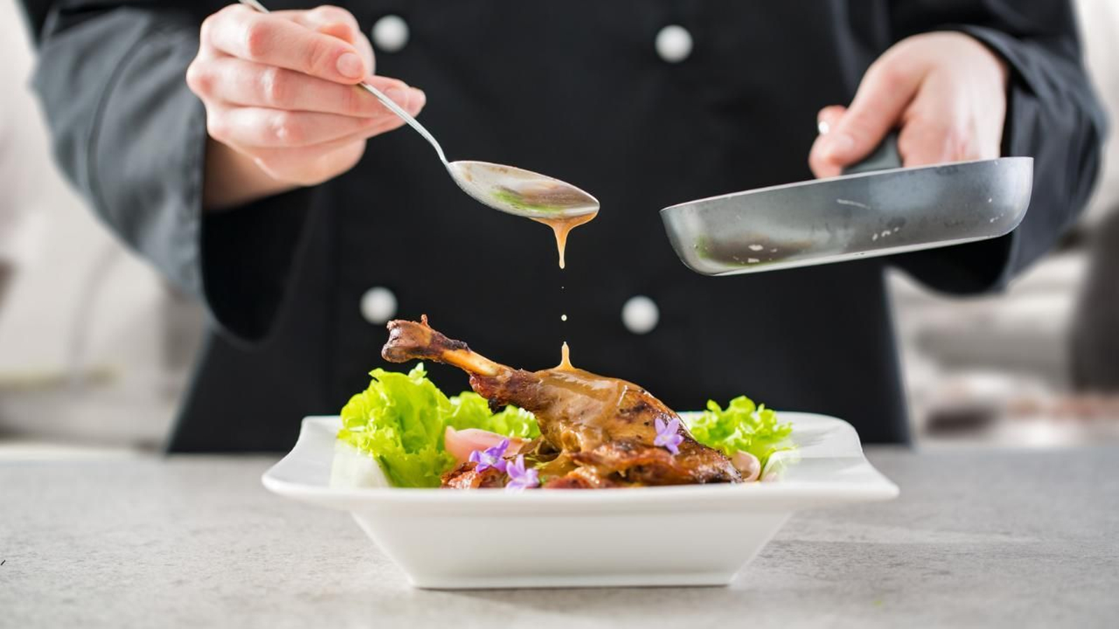 Más de 450  empresas participan en la segunda Feria Gastronómica Ostreamedia en Sevilla