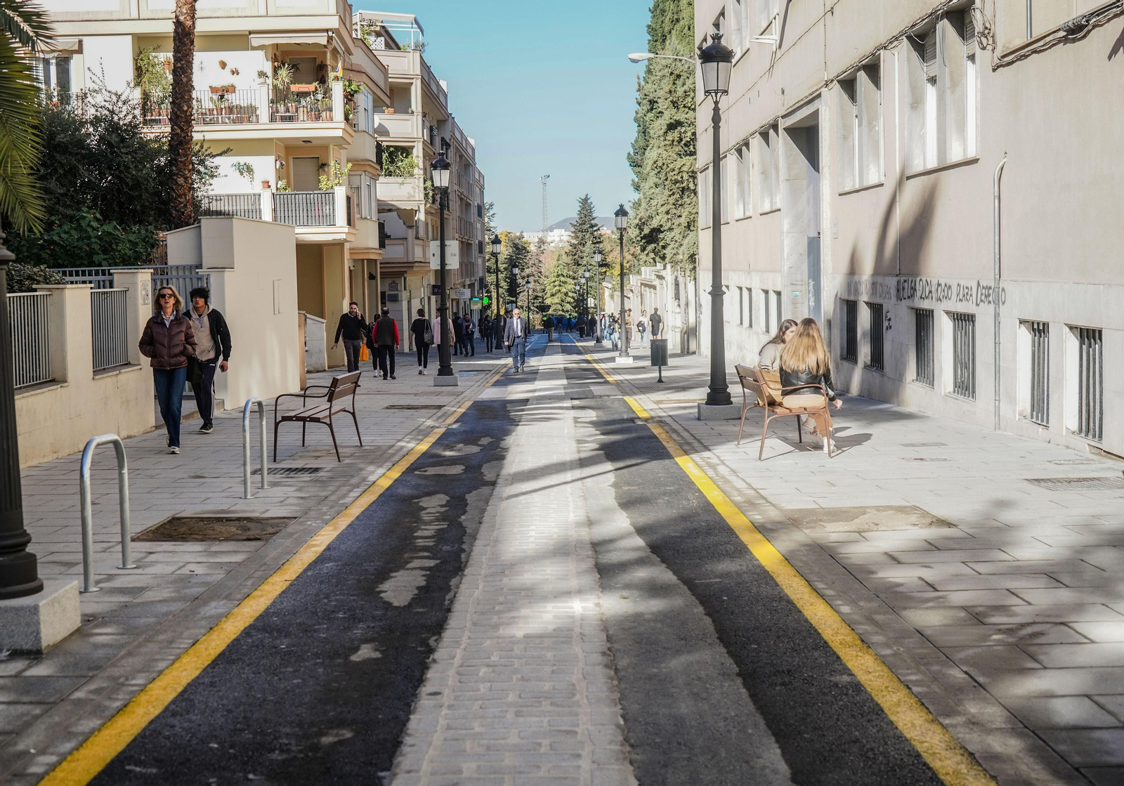 La nueva vida de la calle Rector López Argüeta, en imágenes