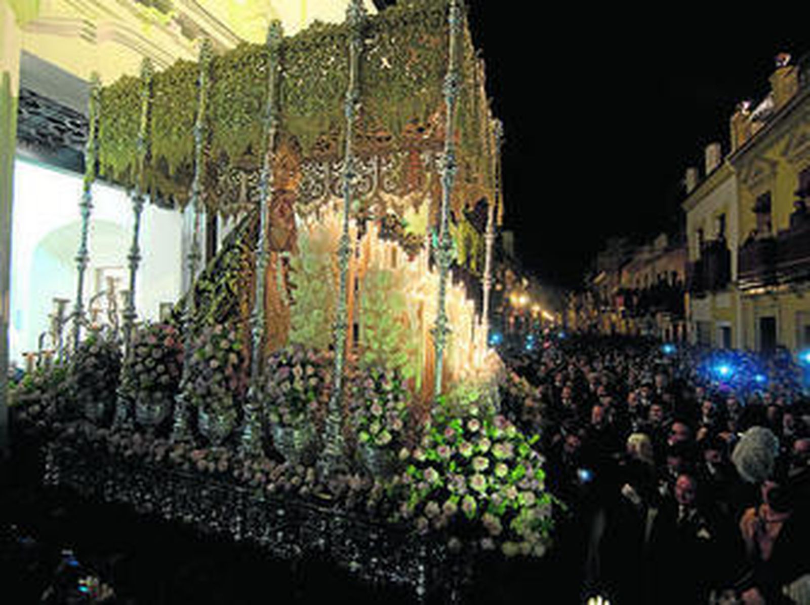Salida de la Esperanza de Triana en la Madrugada del año pasado.