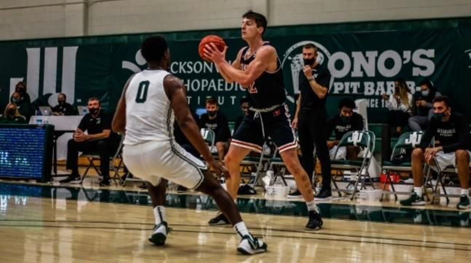 Jesús Carralero, con Campbell.