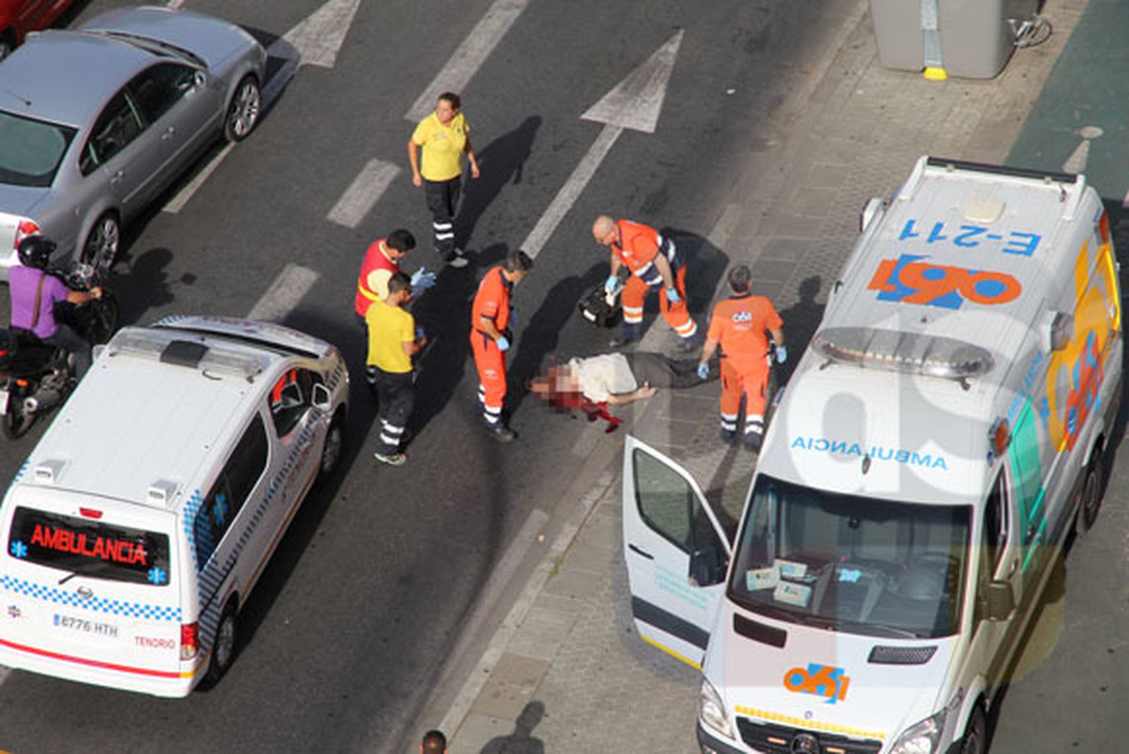 Muere un anciano atropellado por un autobús frente a Los Arcos