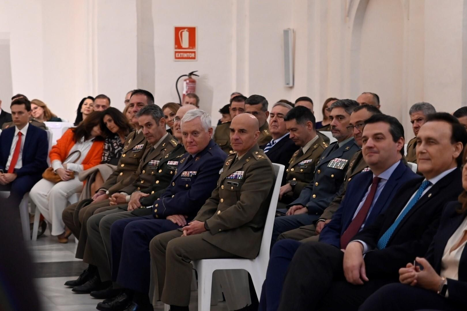 El Día de la Subdelegación de Defensa de Córdoba, en imágenes