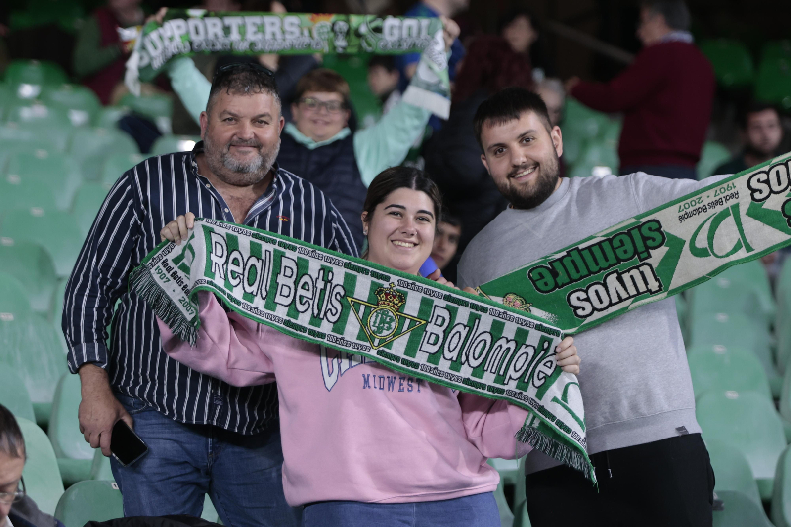 Búscate en las gradas del Villamarín