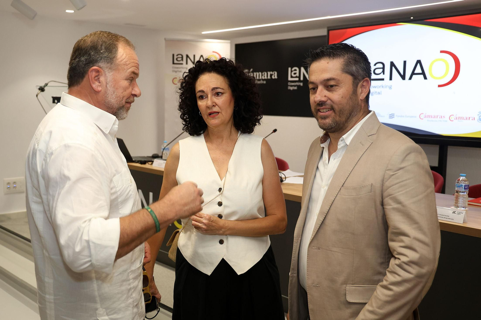 Fotógrafo ALBERTO DOMÍNGUEZ. La Nao, Aeropuerto. Huelva (37).JPG