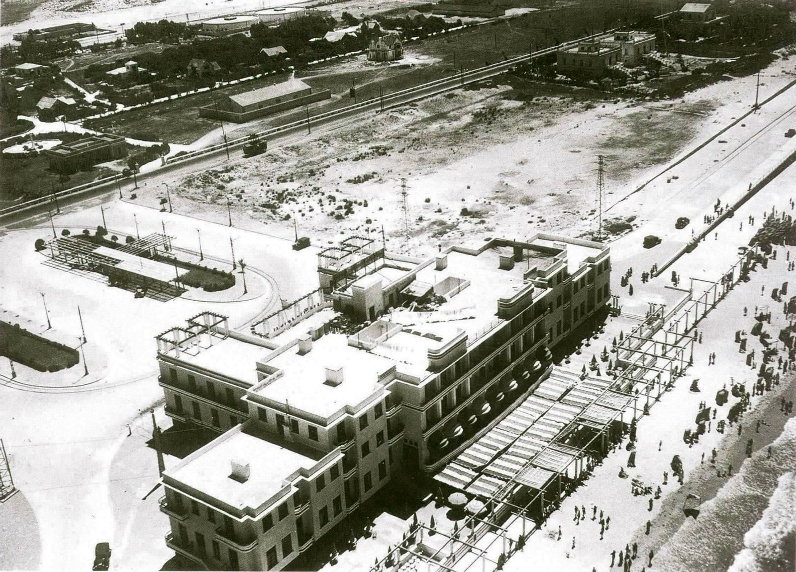 Del viejo Balneario al lujoso Hotel Playa. Una historia en imágenes