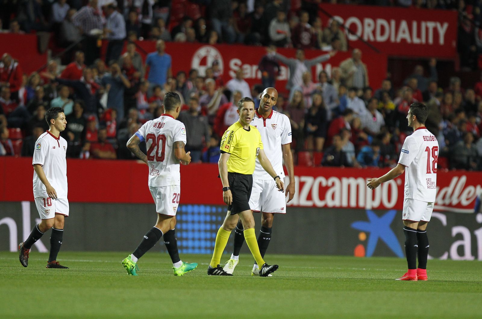 Las imágenes del Sevilla-Real Sociedad