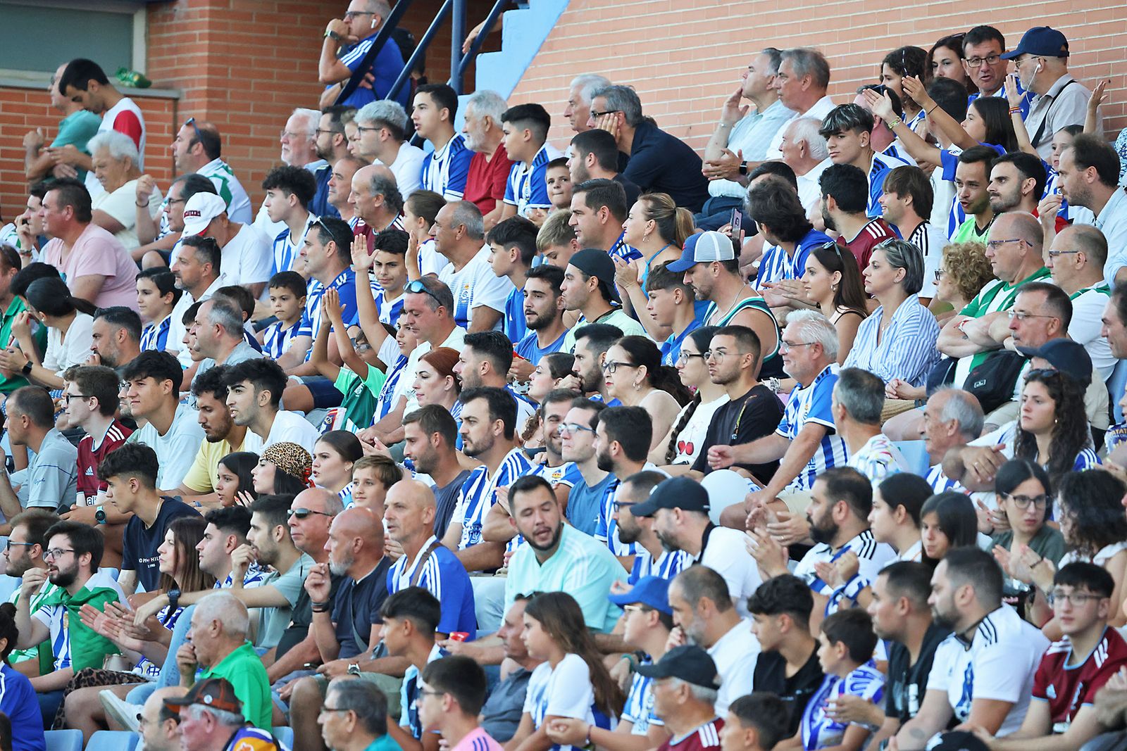 Las mejores imágenes del Trofeo Colombino entre el Recreativo de Huelva y el Córdoba CF