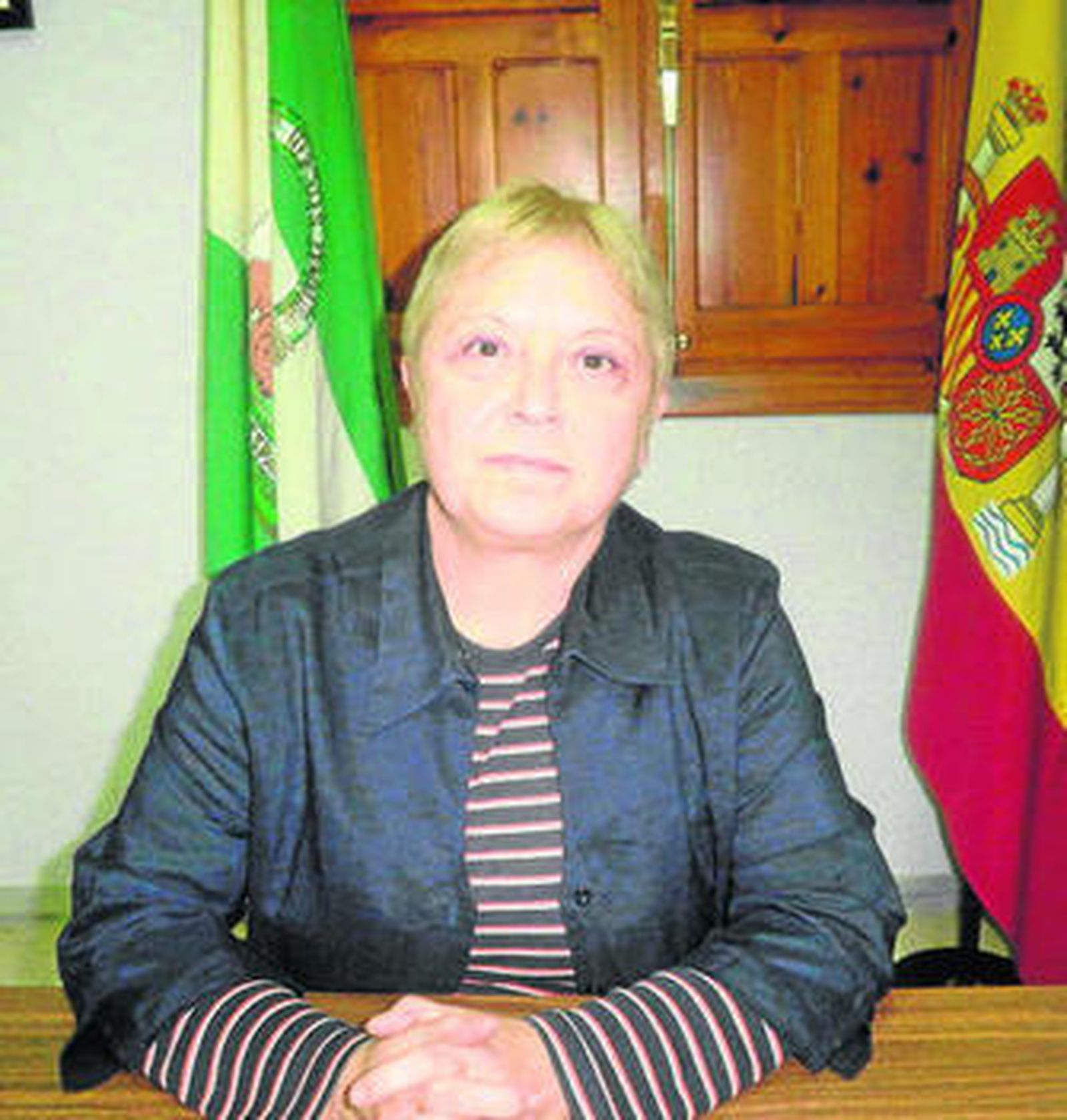 La alcaldesa de Bayarque, Ángeles Mirallas.