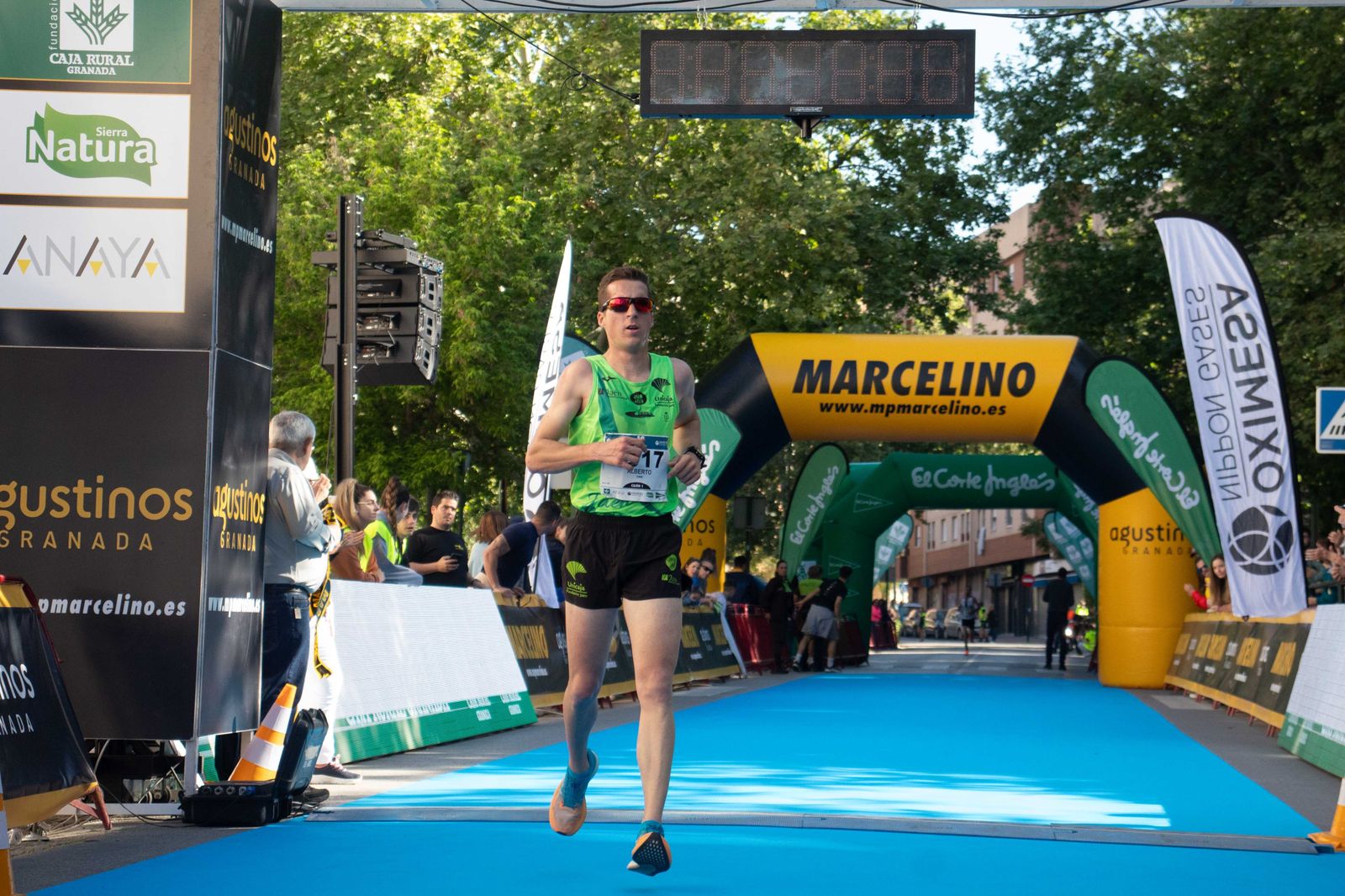 La XVIII Carrera Popular Memorial Padre Marcelino en imágenes