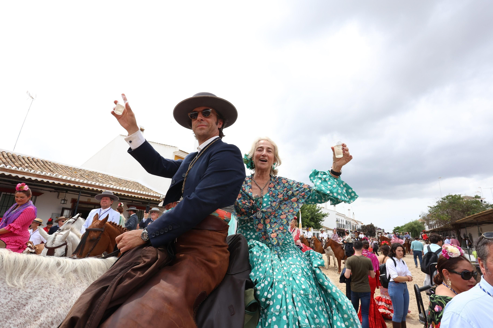 La Hermandad del Rocío de Jerez se presenta ante la Virgen