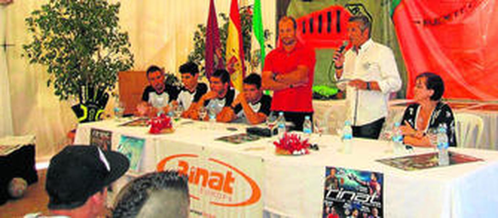 El delegado de Deportes, Diego Rodríguez, durante la inauguración de la iniciativa deportiva.