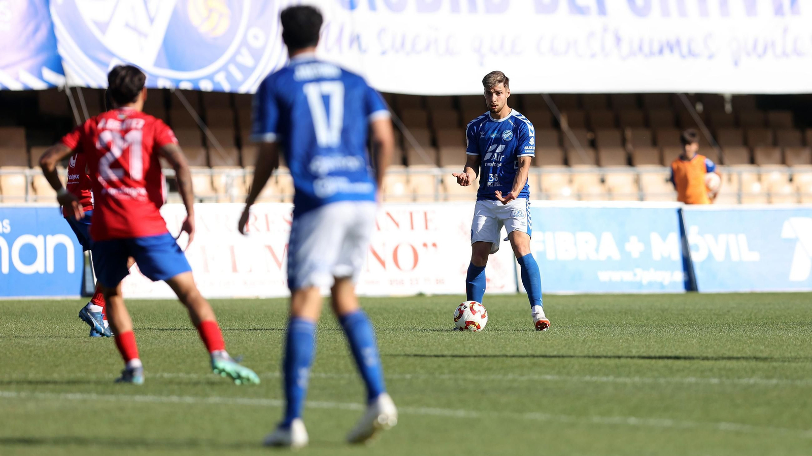 Imágenes del Xerez DFC contra el Don Benito en Chapín