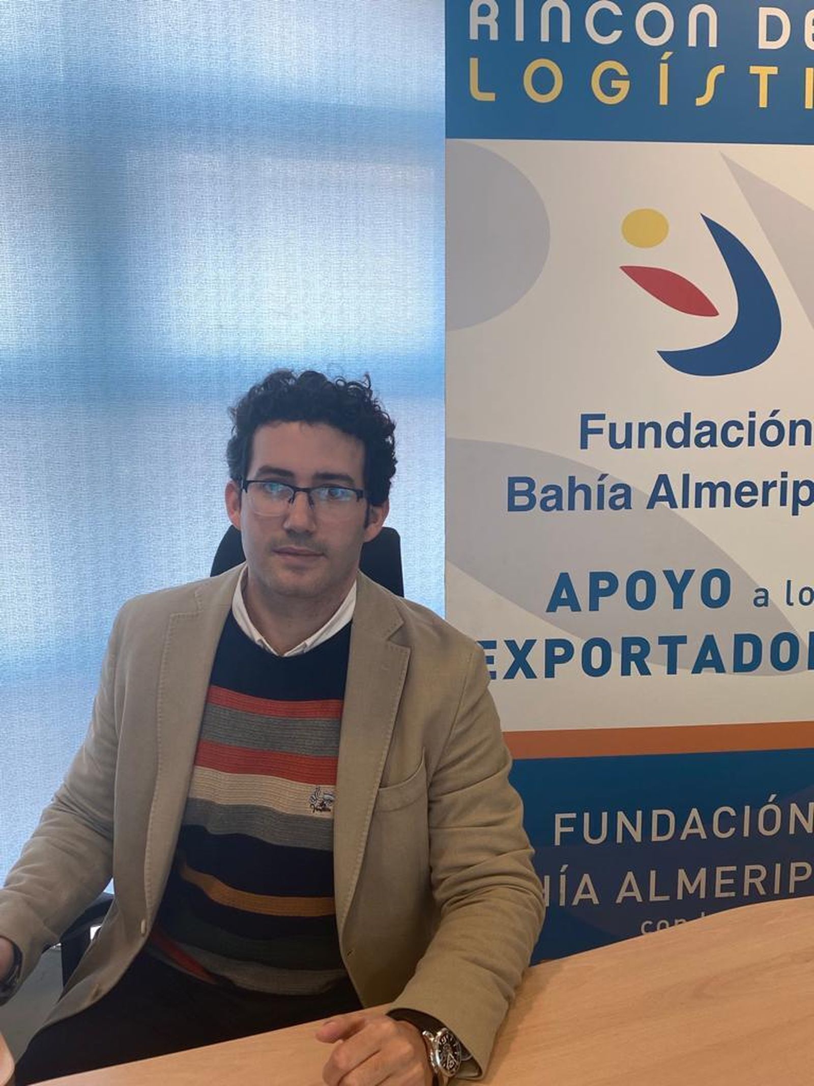El gerente de la Fundación Bahía Almeriport.
