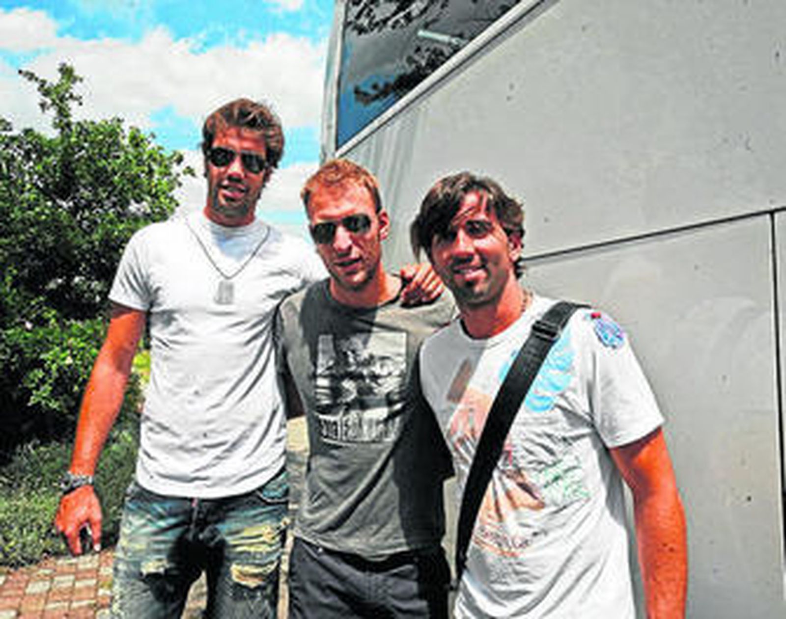 Crespo, a la derecha, junto a Rickler y Agliardi, durante su estancia en el Bolonia.