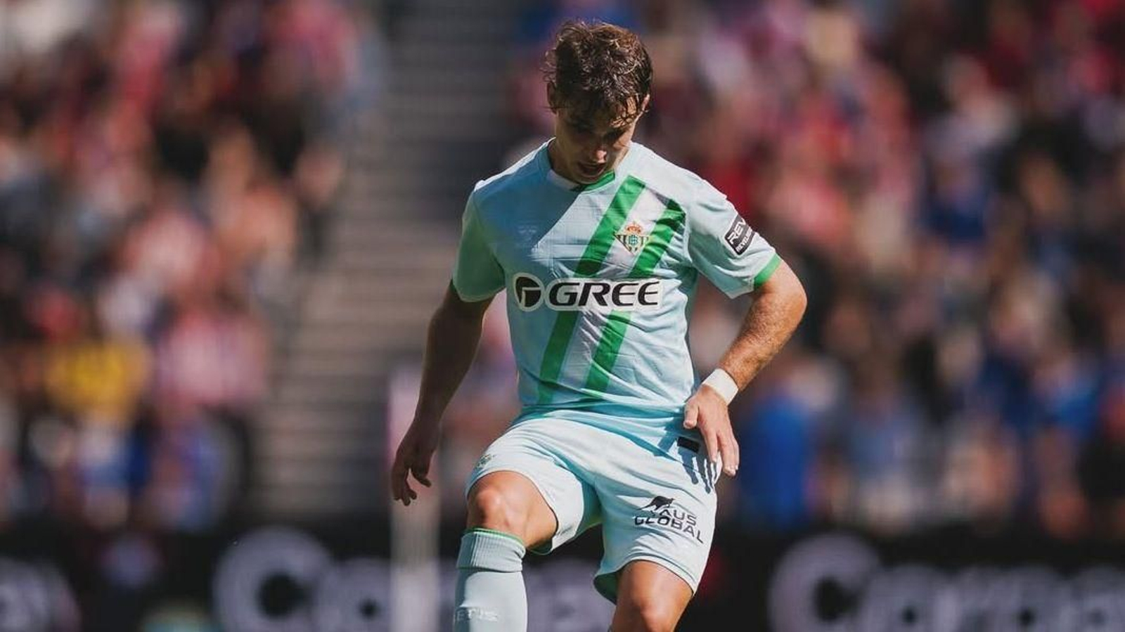 Ángel Ortiz en el choque ante el Sunderland