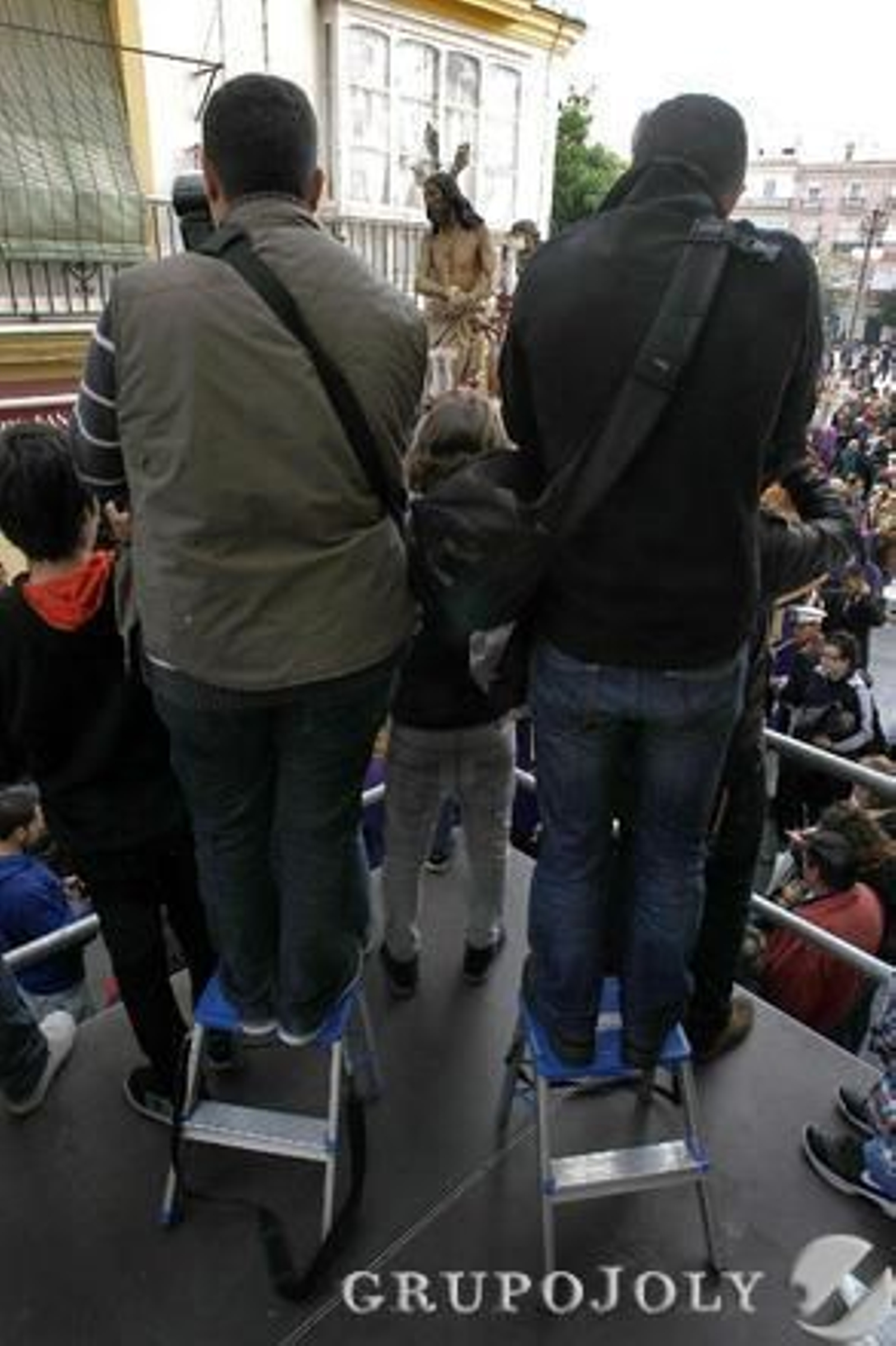 La hermandad de Columna. 

Foto: Jose Braza