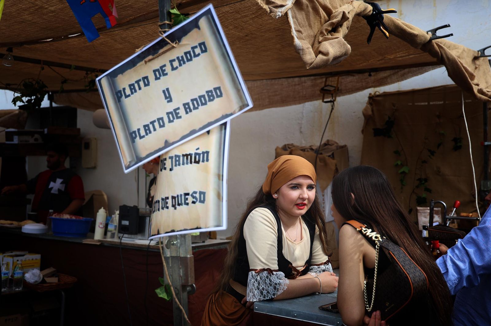 Imágenes del ambiente en el sábado 16 de marzo en Huelva