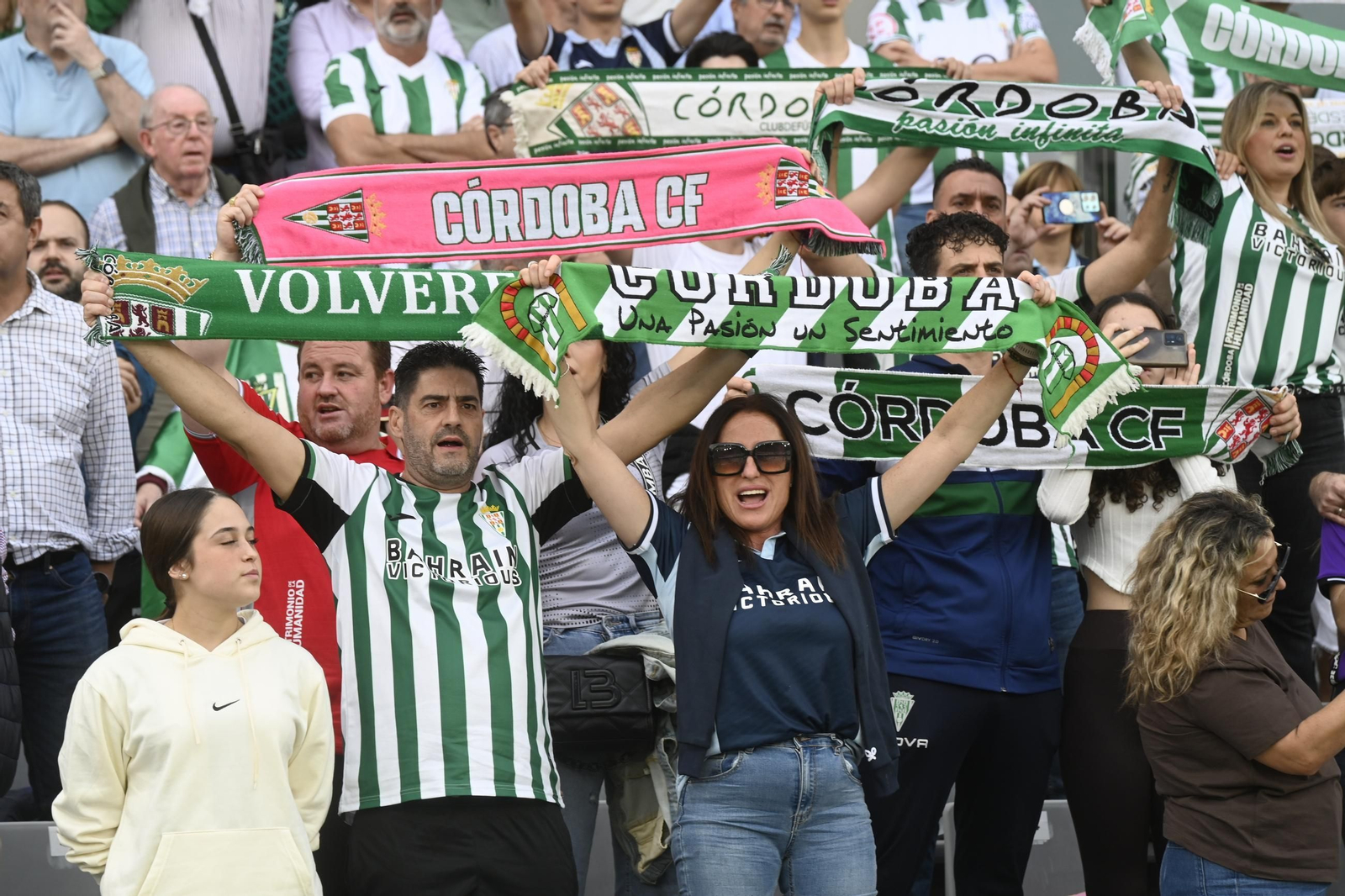 Las mejores fotos del imponente ambiente en El Arcángel para el Córdoba CF - Ceuta