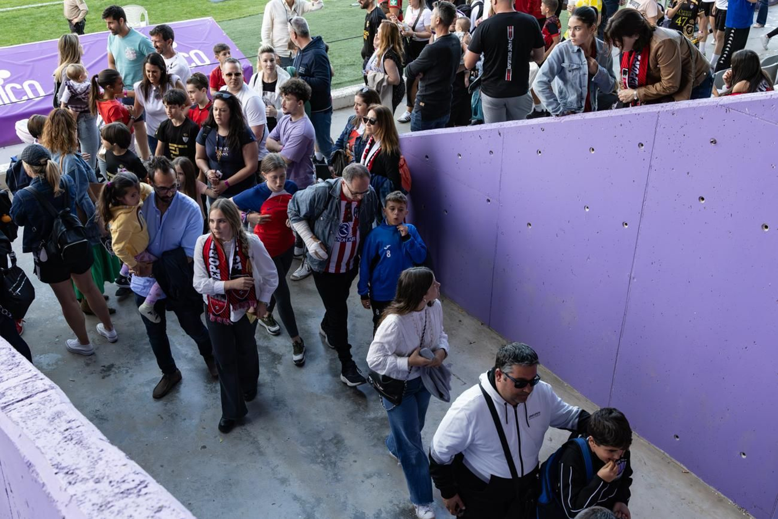 ¿Estuviste en la Jaén Cup viendo a los mejores equipos de Europa? Búscate aquí