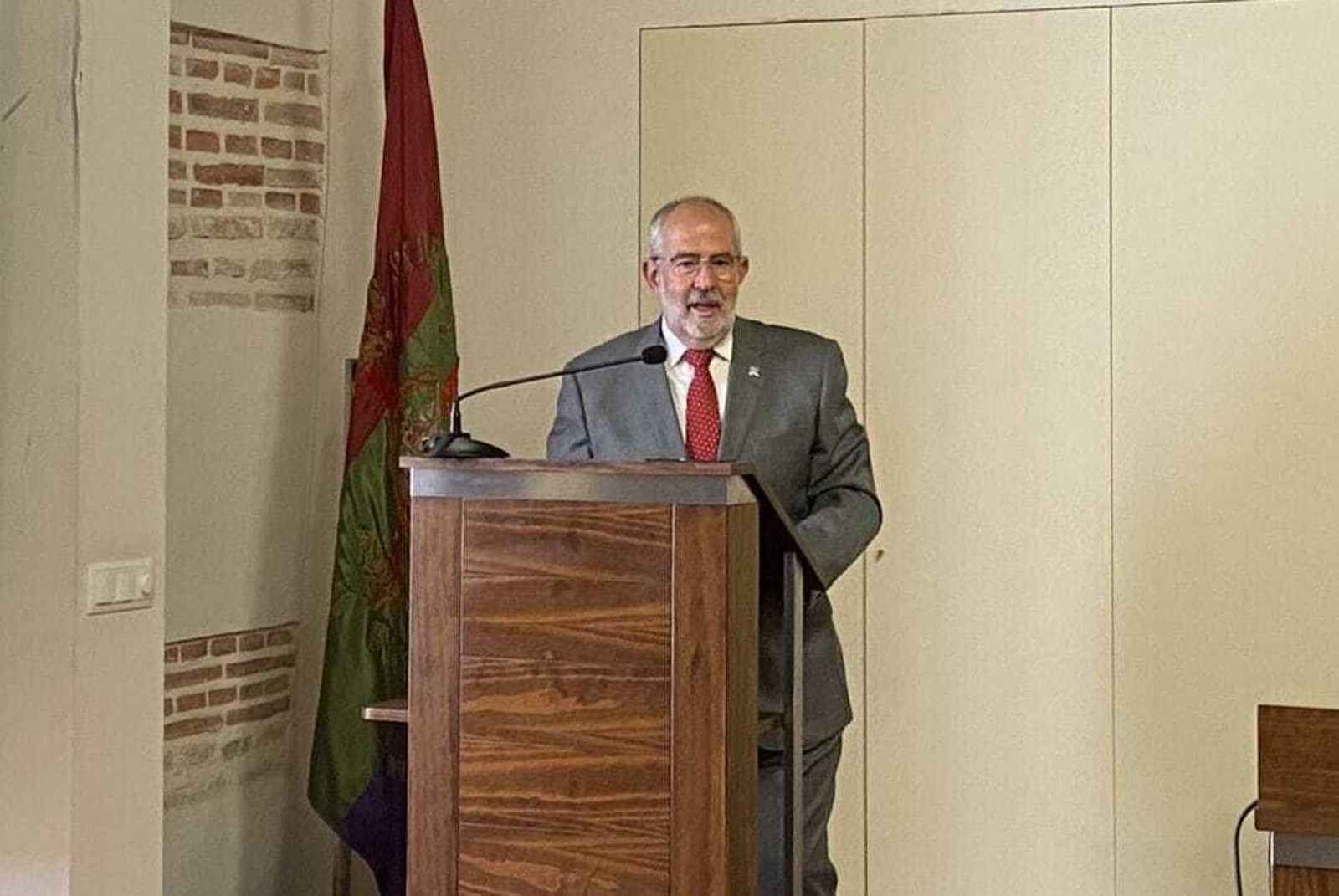 José Carlos Garín en un acto de la Agrupación de Cofradías. José Carlos Garín en un acto de la Agrupación de Cofradías.