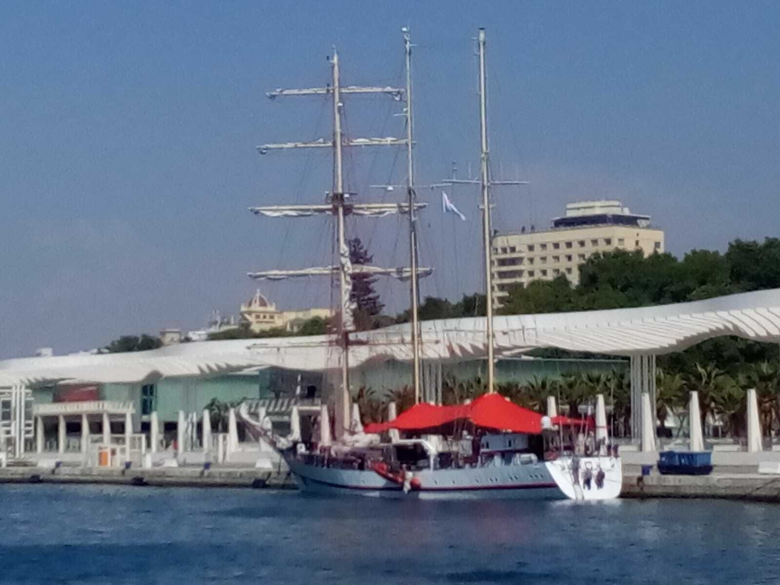 Las fotos del buque escuela de la marina de guerra polaca 'Iskra'