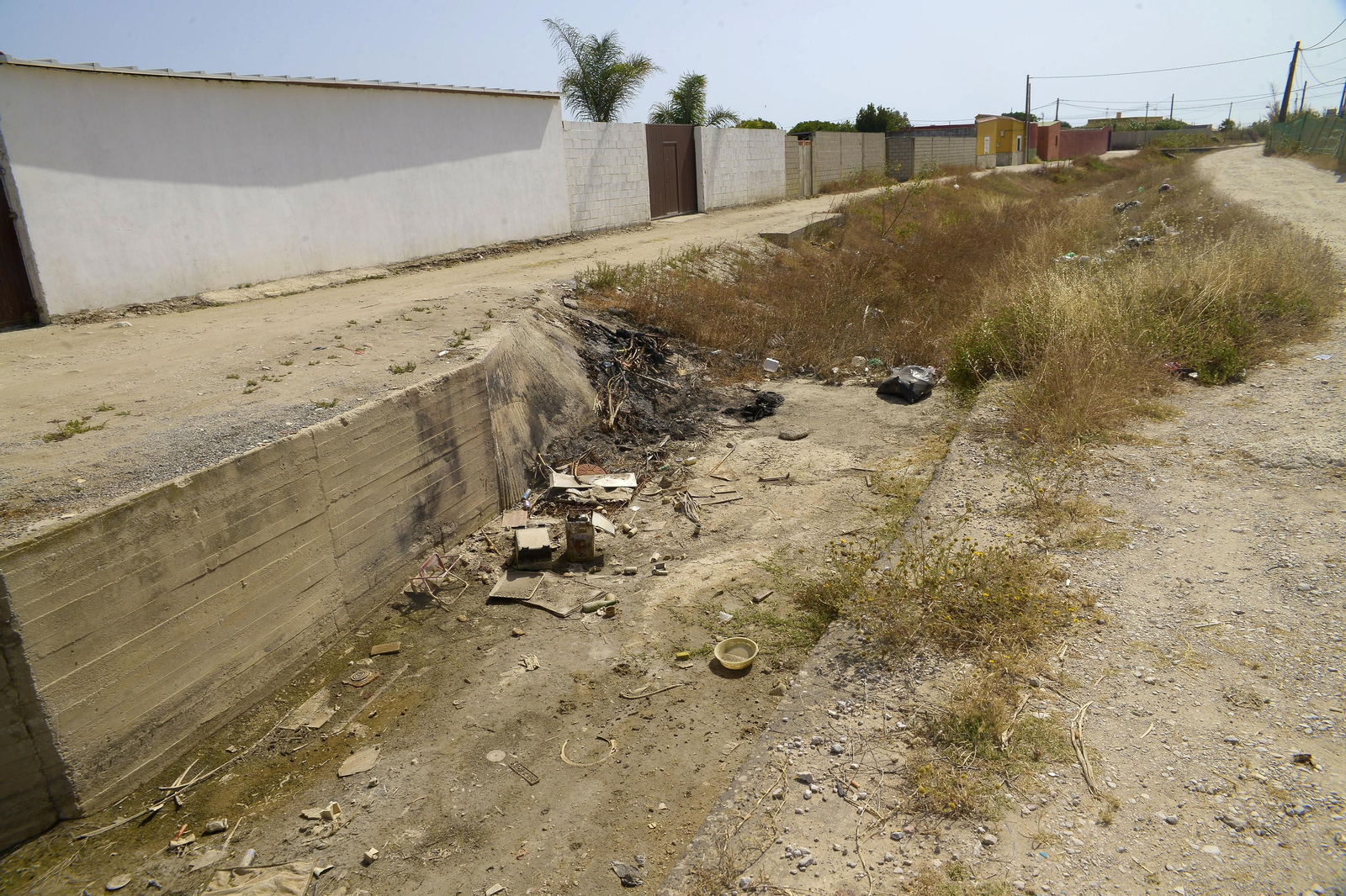 Fotos de las narcourbanizaciones del El Zabal en La Linea