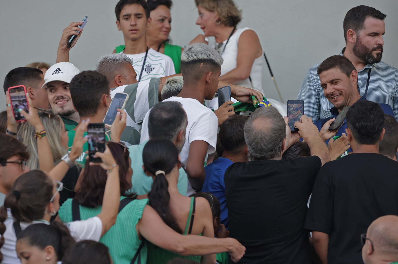 Las mejores fotos del Real Betis - Cádiz CF celebrado en el Ciudad de La Línea
