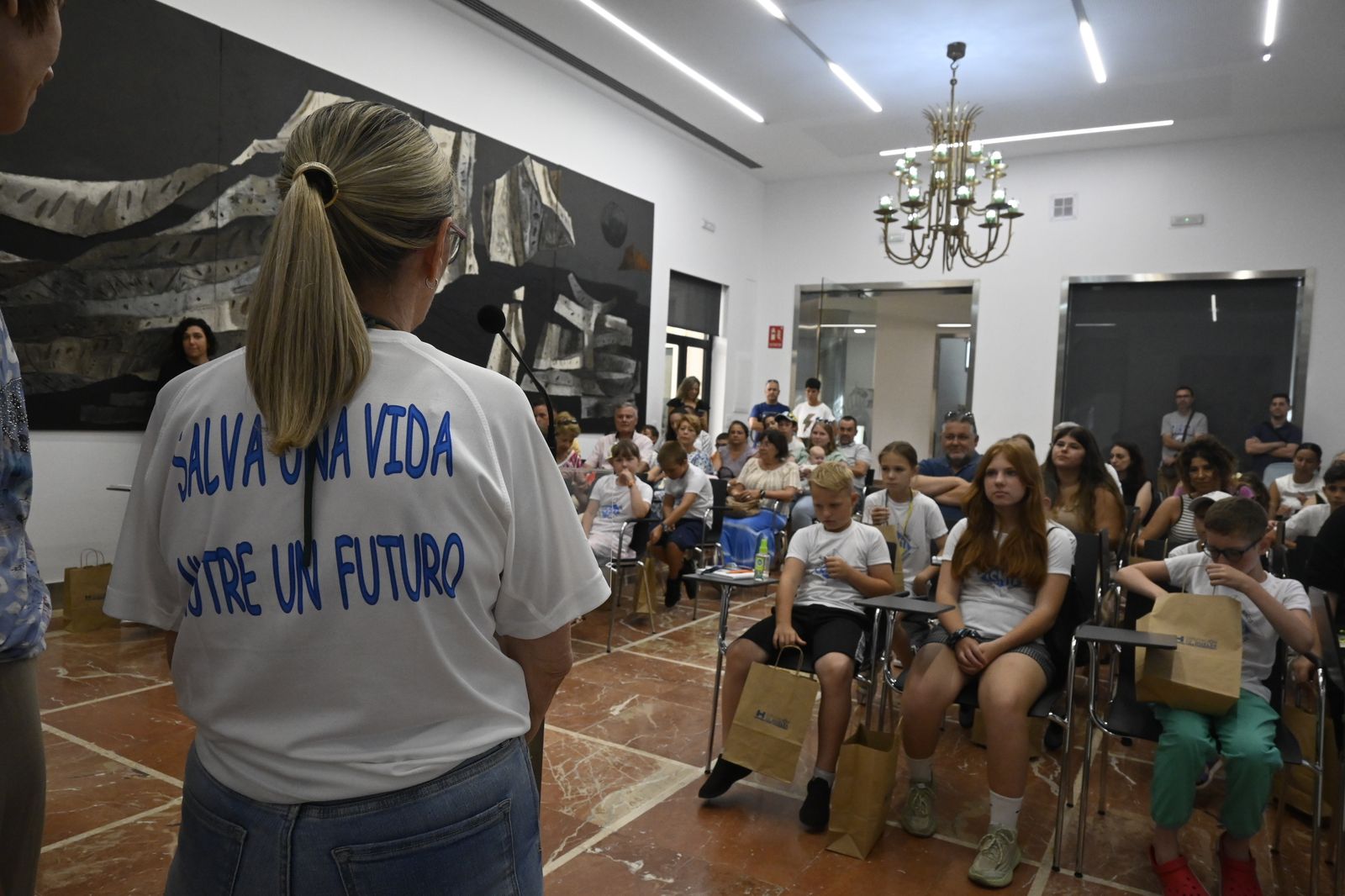 Menores ucranianos pasarán el verano en familias de acogida, en imágenes