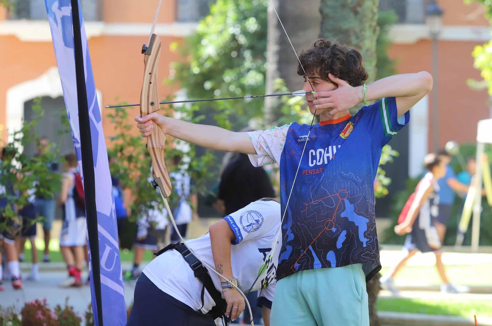Imágenes del ambiente en la Feria del Deporte en la Casa Colón