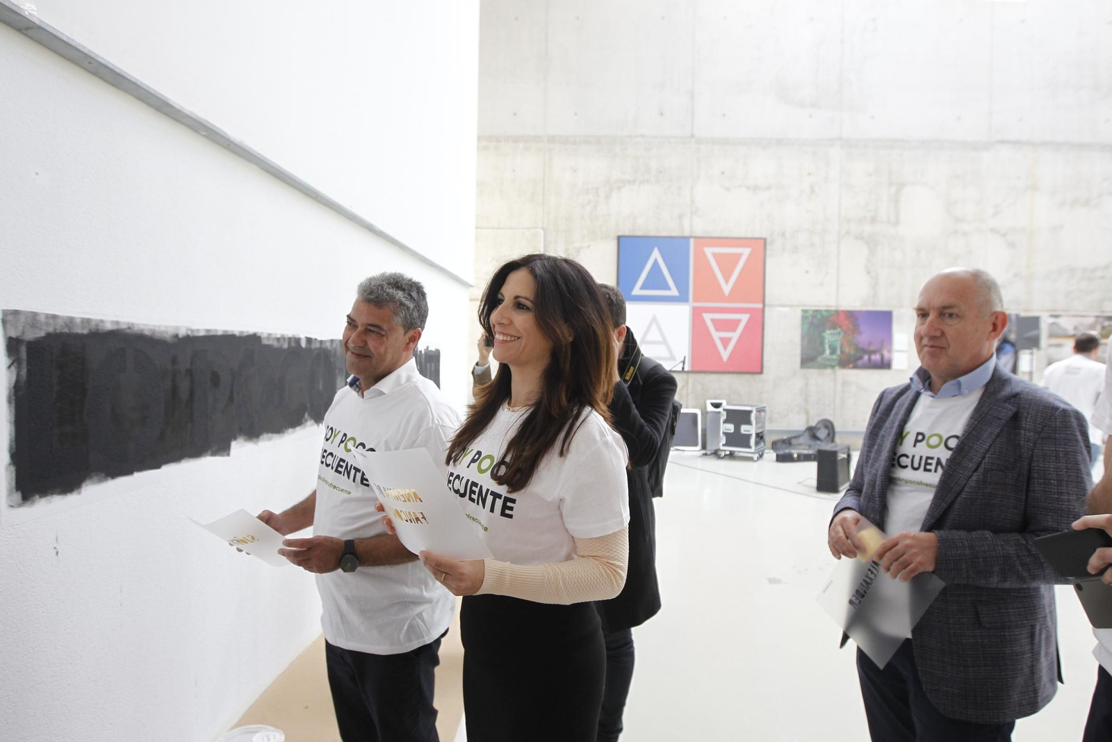 Fotos mural reivindicativo enfermedades raras Universidad de Almería-UAL