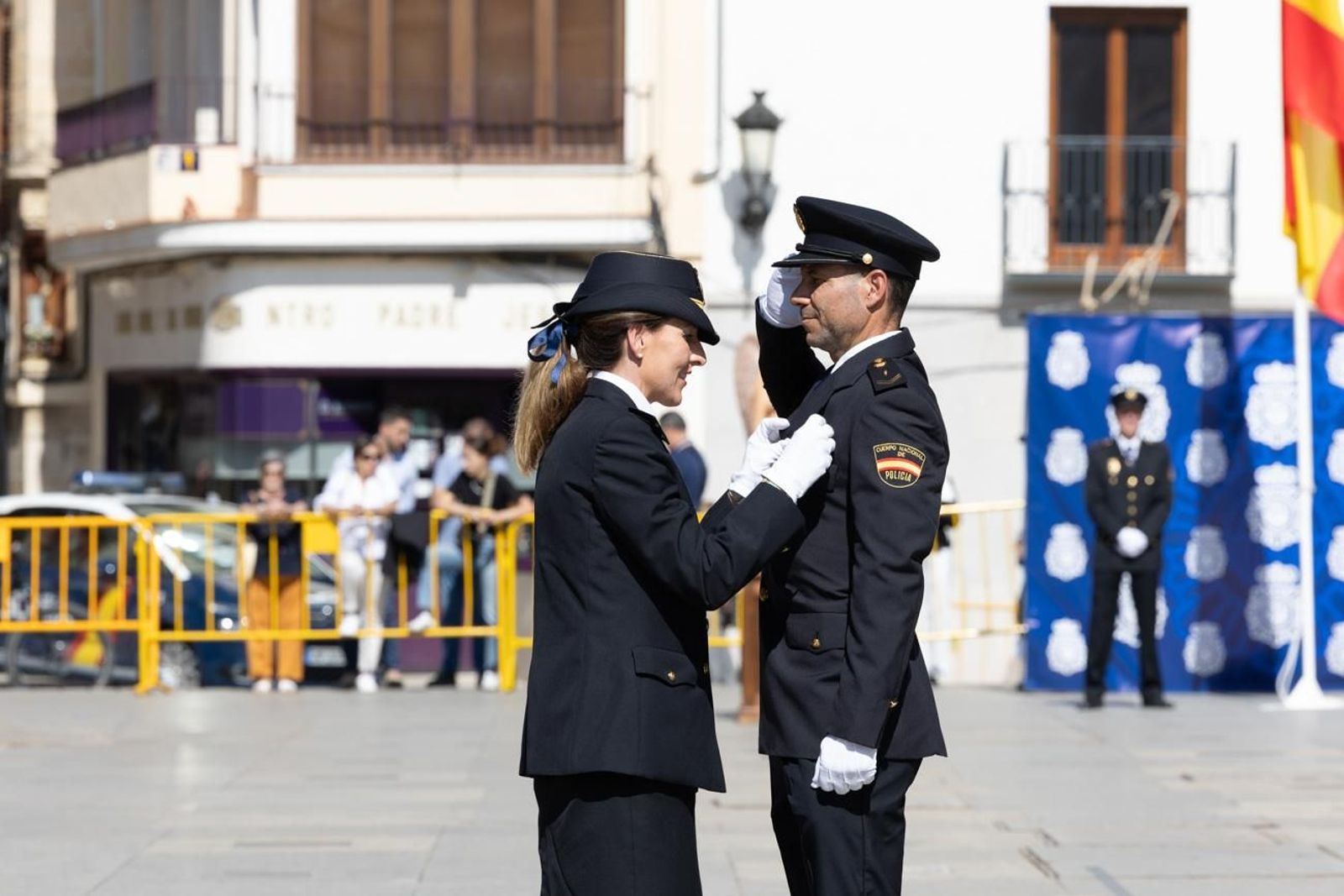 Acto por el día de la Policía Nacional, con motivo de la festividad los Santos Ángeles Custodios