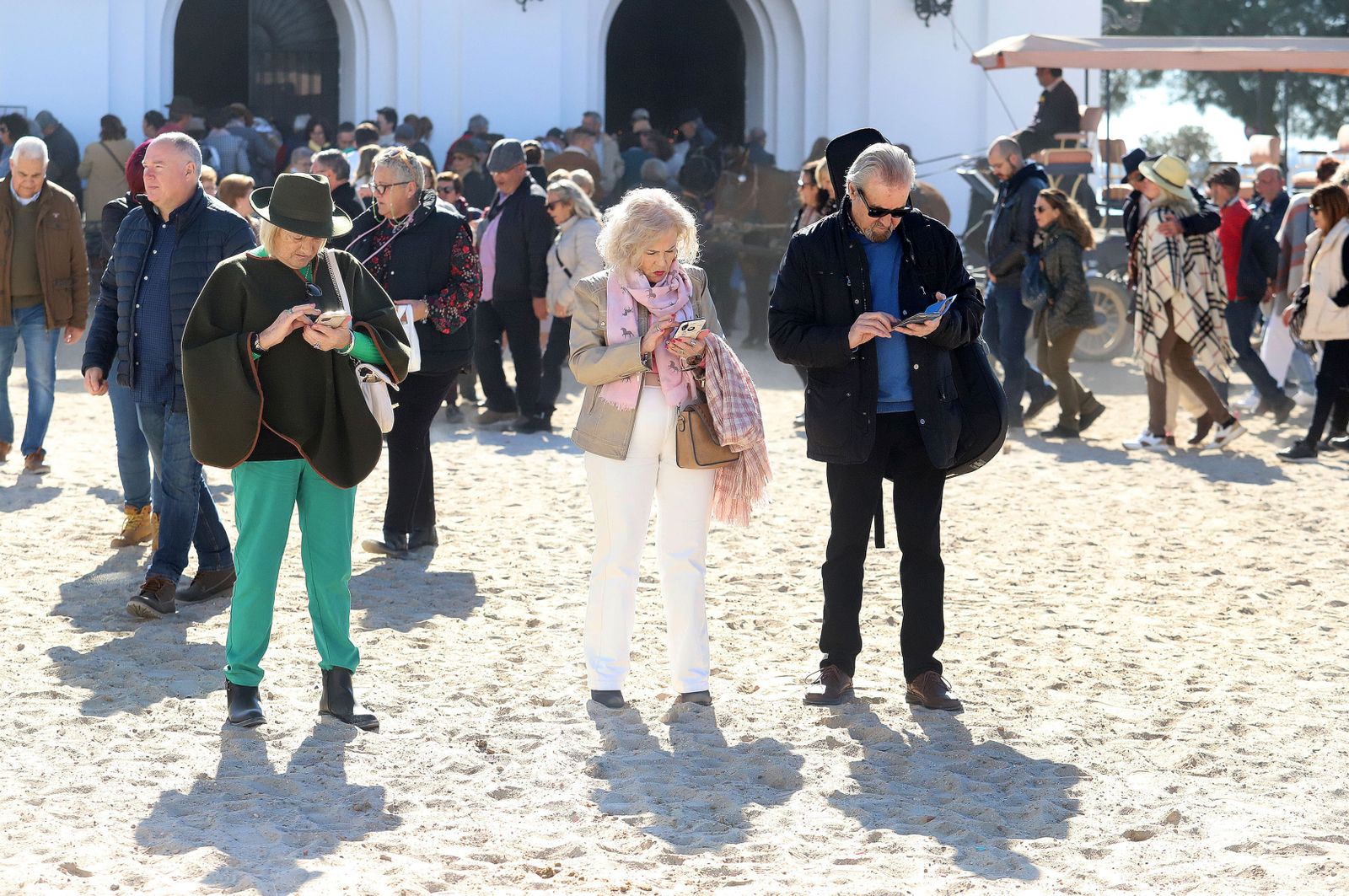 Imágenes del ambiente previo a la celebración de la Candelaria en El Rocío
