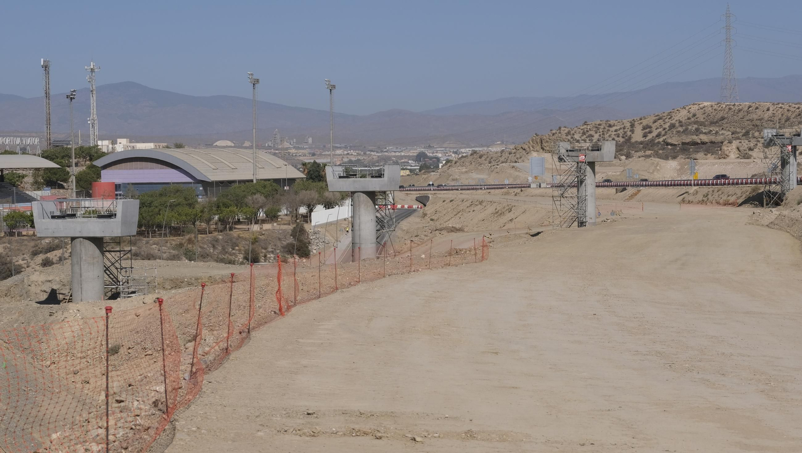 Las obras del nuevo enlace de Viator, en imágenes