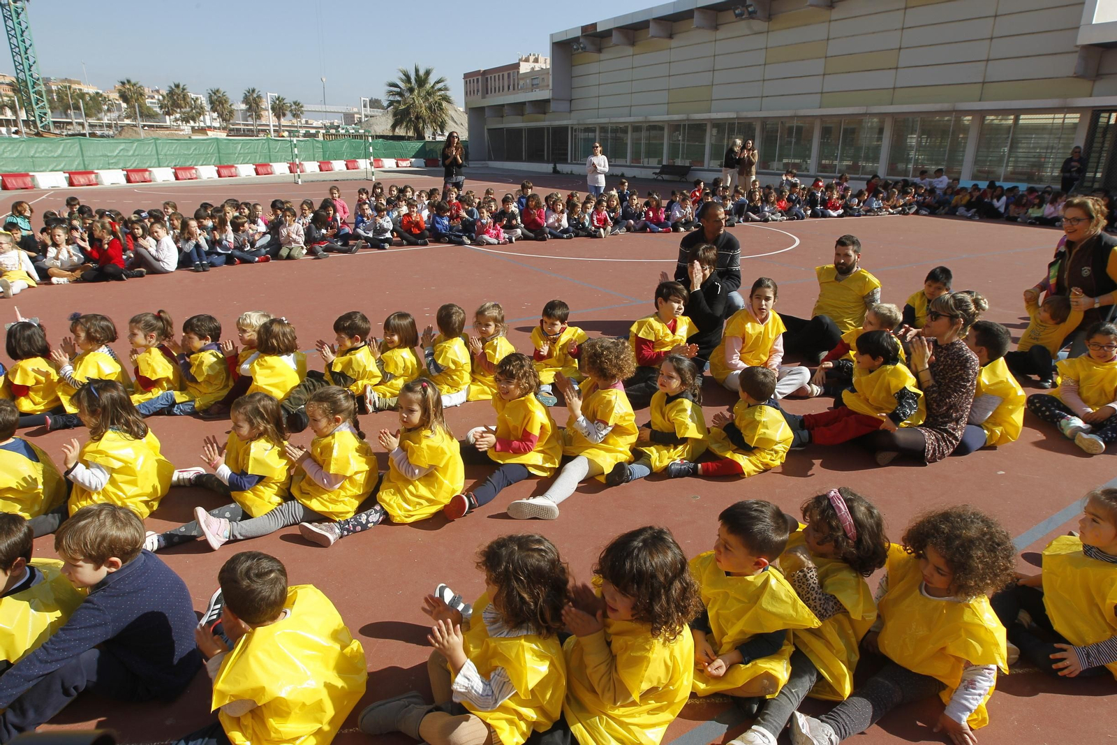 Fotogalería Día Internacional del Niño con Cáncer CEIP Mediterráneo. Almería