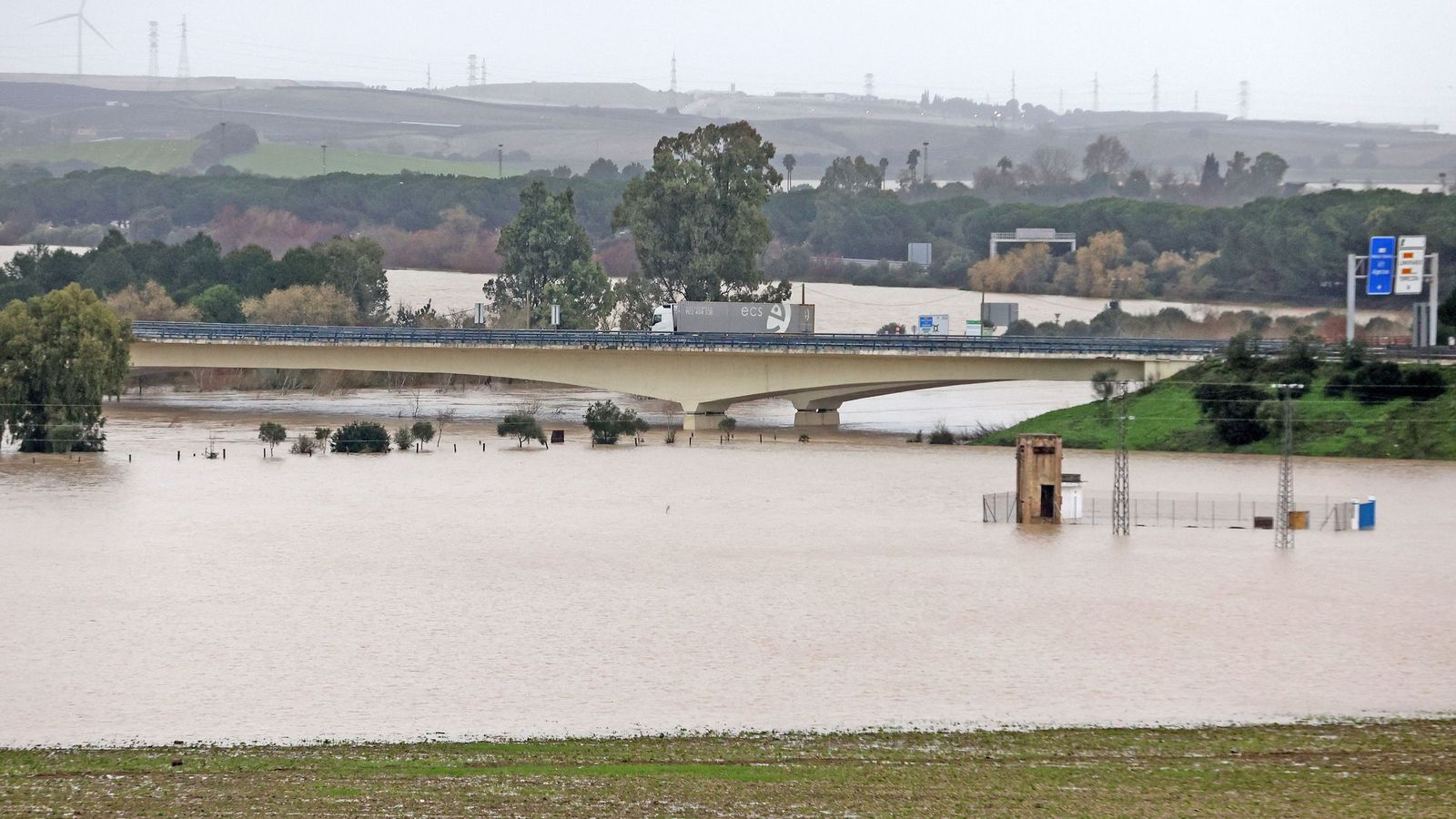 Imágenes del paseo rural por Jerez en el estreno de la borrasca Marta