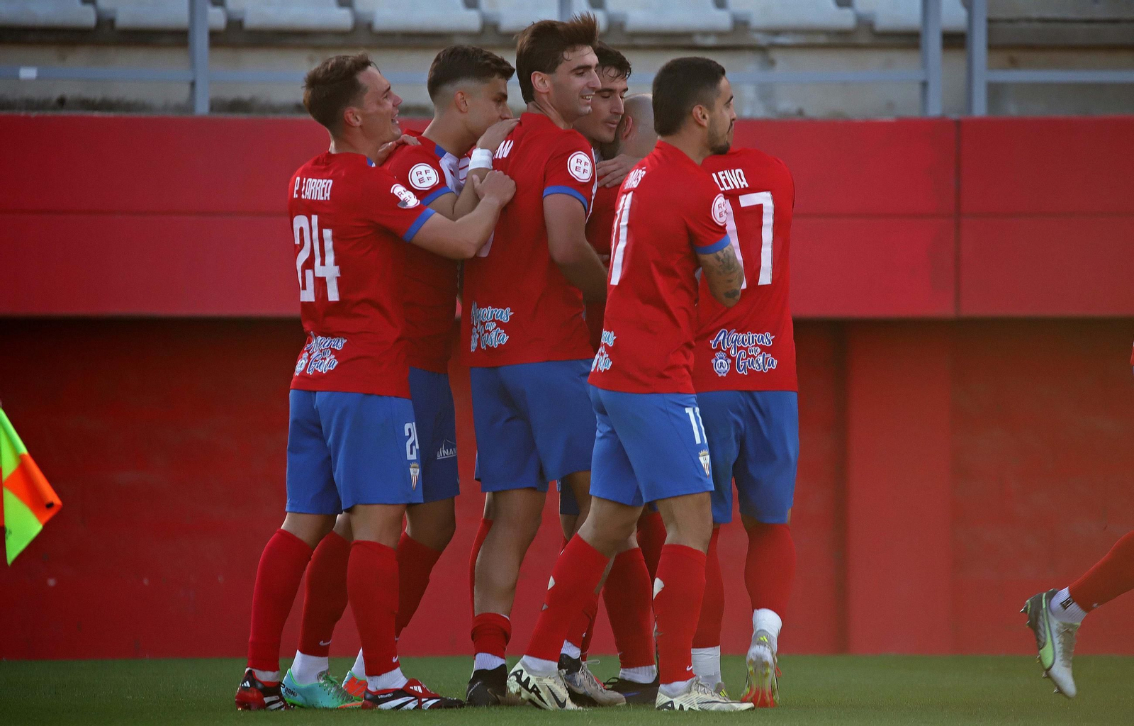 Las mejores fotos del Algeciras - Sanluqueño de Primera Federación