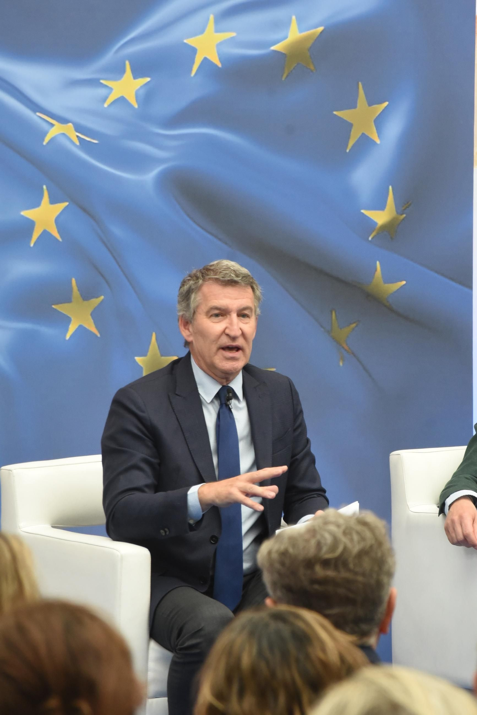 La visita de Núñez Feijóo y Juanma Moreno a Córdoba, en imágenes