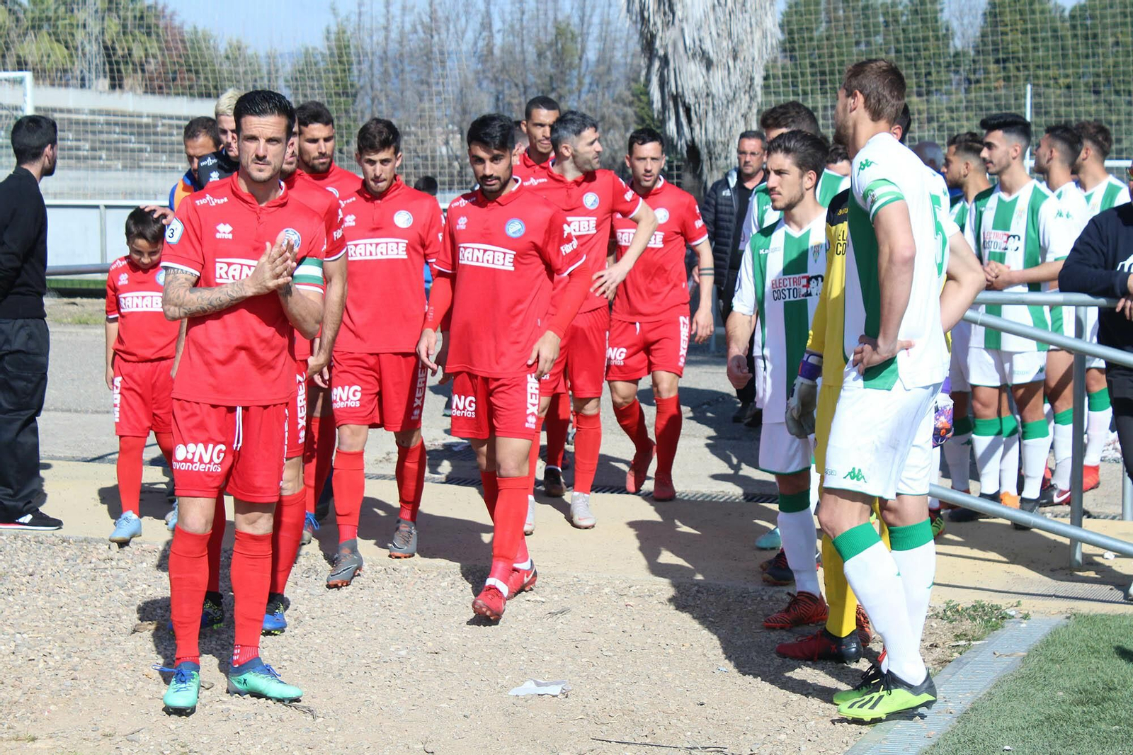 Los futbolistas del Xerez DFC, el jueves en la Ciudad Deportiva cordobesa.